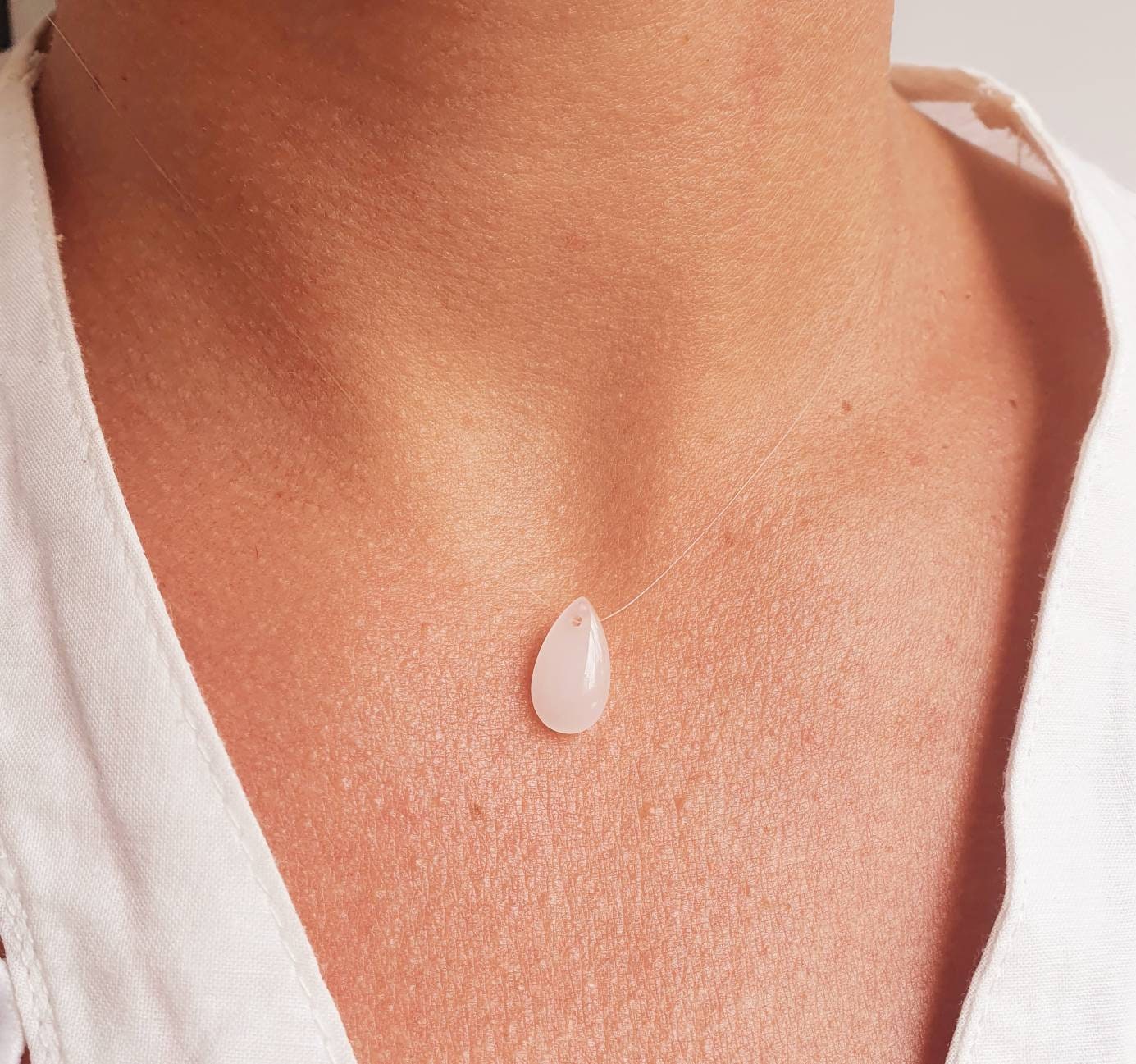 Water drop necklace boho woman white jade necklace and transparent thread and gold jewelry boho transparent necklace pearl drop flush neck