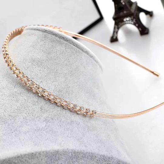 Serre-tête diadème avec strass or- Shinyboheme - Bijoux pour coiffure - Accessoire coiffure de mariée - Coiffure de mariage - Diadème pour mariée et demoiselles d'honneur - Bijoux de cheveux femme - Accessoire pour mariée bohème - Bijoux bohème chic pour mariée - Shiny Bohème